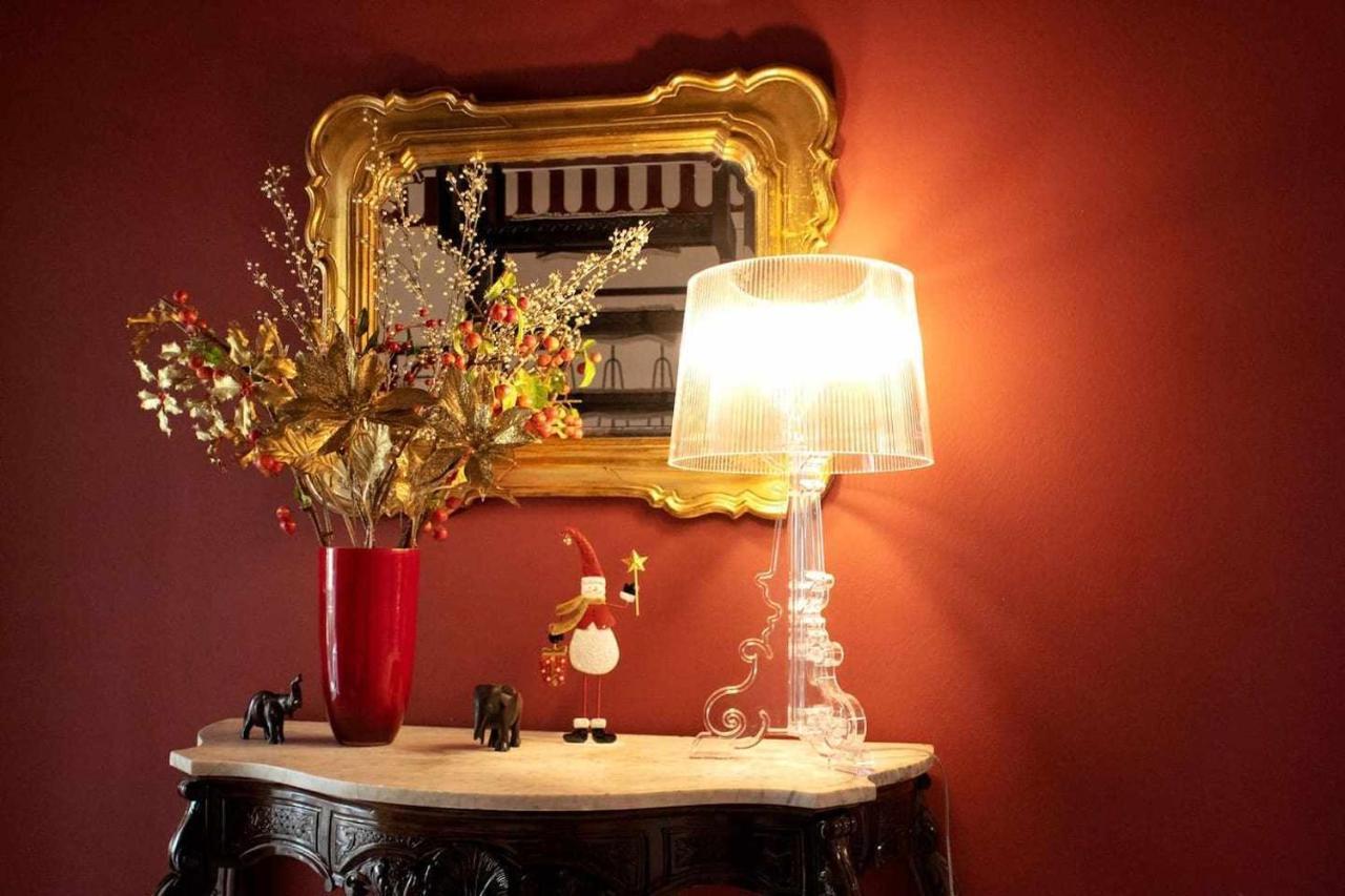 Elegante Villa Lu Centro Citta Con Parcheggio Κάλιαρι Εξωτερικό φωτογραφία