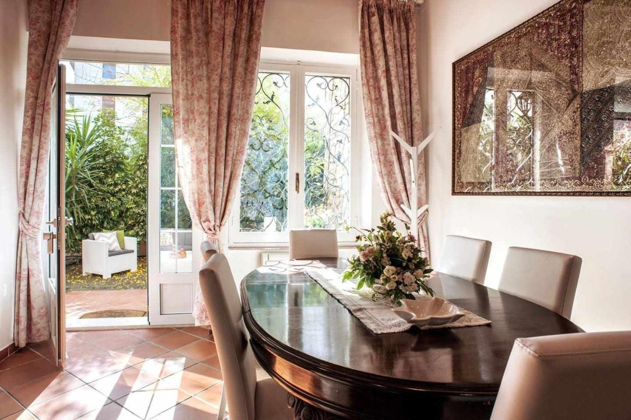 Elegante Villa Lu Centro Citta Con Parcheggio Κάλιαρι Εξωτερικό φωτογραφία